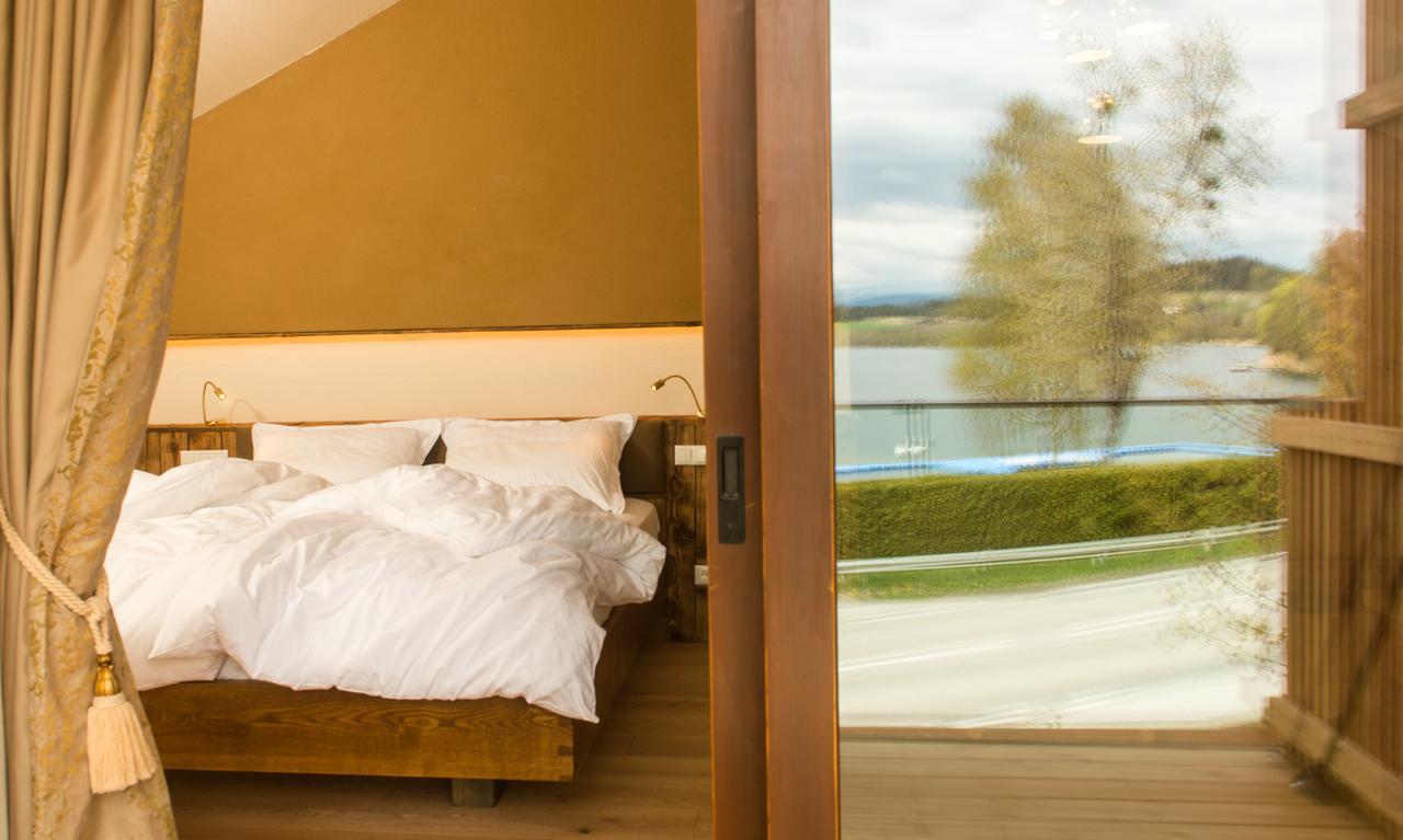 Weingut Georgium Bed & Breakfast Sankt Georgen am Längsee Exterior photo